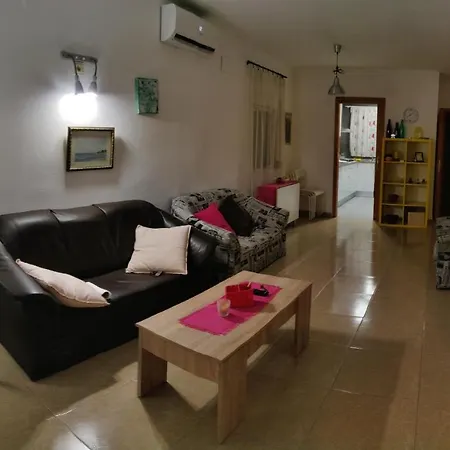 Bungalow شقة *